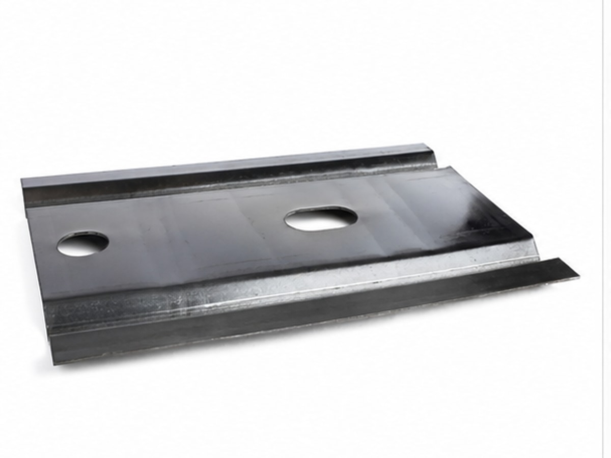 W-shaped Steel Strip — מבט מוצר ראשי